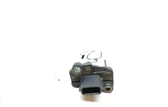 Renault Trafic III (X82) Mass air flow meter 5WK98504 060026245 0005270