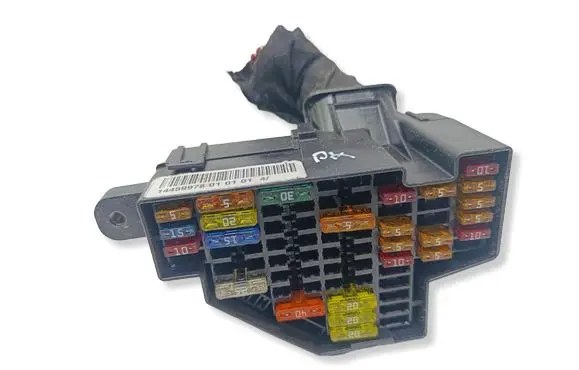 Volkswagen PASSAT B6 Fuse module 14459978