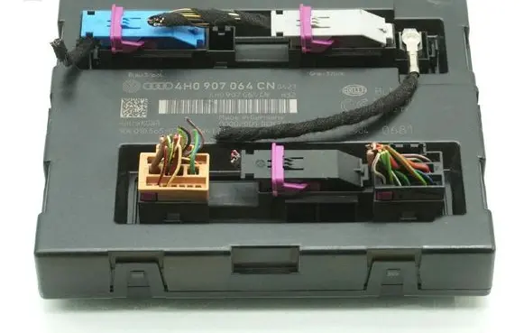 Audi A8 S8 D4 4H Other control units/modules 4H0907064CN