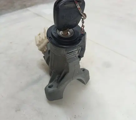 Toyota Yaris Ignition lock N0502241256