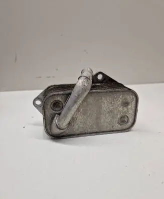 Engine oil radiator