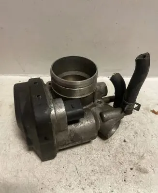 Audi A3 S3 8L Throttle valve 06A133062A 8238323001