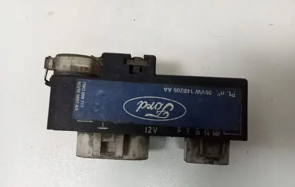 Ford Galaxy Glow plug pre-heat relay 7M0000317