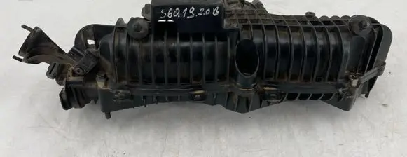 Volvo S60 Intake manifold 31441970