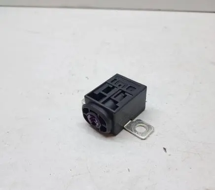 Audi A6 S6 C7 4G Battery relay fuse 4F0915519