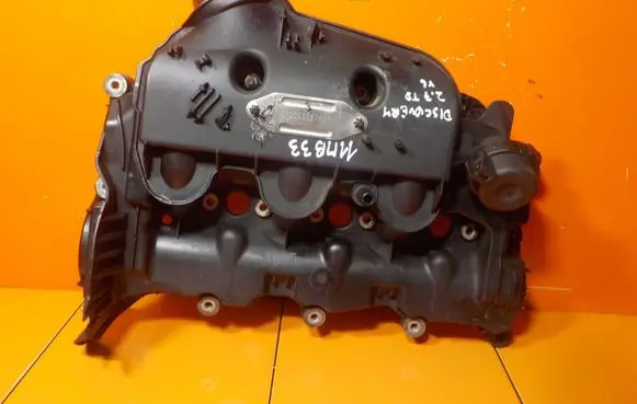 Land Rover Discovery 3 - LR3 Rocker cam cover ZAWOROW 11MB33
