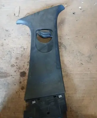Renault Clio V (B) pillar trim (top) 769136437R 304286 304289