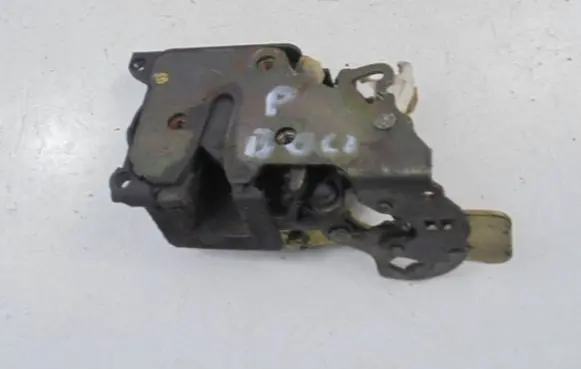 Opel Sintra Rear door lock