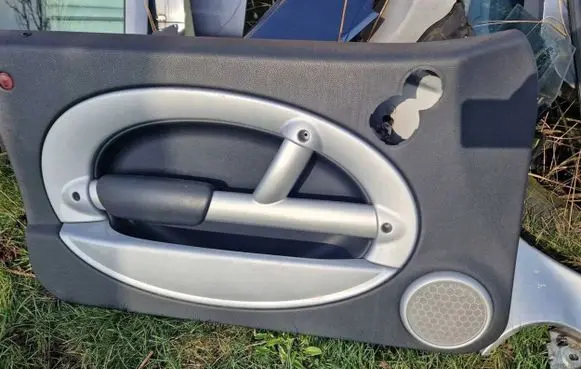 Mini One - Cooper R50 - 53 Front door card panel trim 0017302 12273713