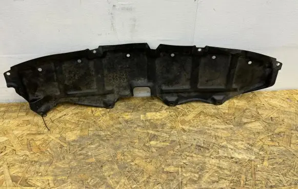 Front underbody cover/under tray