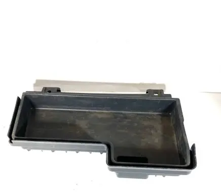 BMW 3 E46 Trunk/boot lower side trim panel 8193797