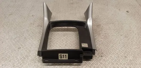 Lexus IS 220D-250-350 Gear shifter surround trim plastic 5880453090