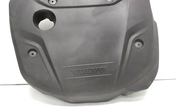 Volvo V40 Engine cover (trim) 31368883