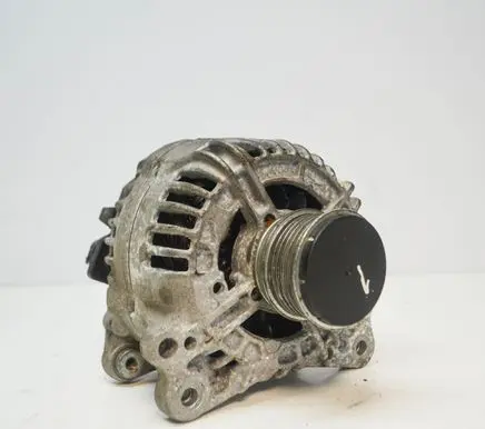 Skoda Superb B6 (3T) Generator/alternator 160823 P0370242