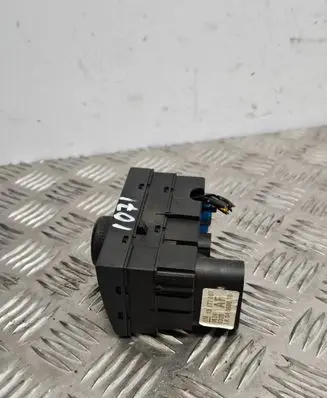 Opel Signum Light switch 13177067