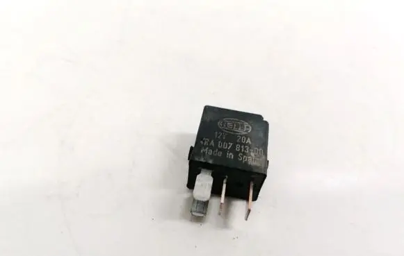 Mercedes-Benz C W203 Other relay 0025421119 4RA00781300