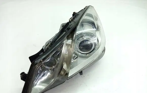 Mercedes-Benz E C207 W207 Headlight/headlamp A2078200159