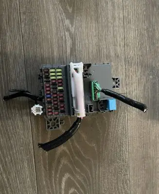 Honda Jazz IV GR Fuse module TZAE110