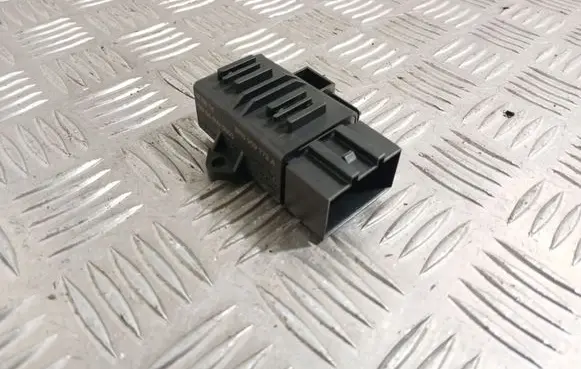 Skoda Rapid (NH) Seat heating relay 6R0959772A