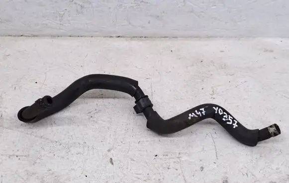 Mazda CX-3 Engine coolant pipe/hose 