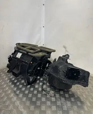 Maserati Ghibli Interior heater climate box assembly 