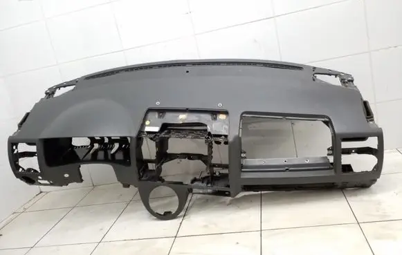 Volkswagen Transporter - Caravelle T5 Dashboard 7H1819723 7E1857005E