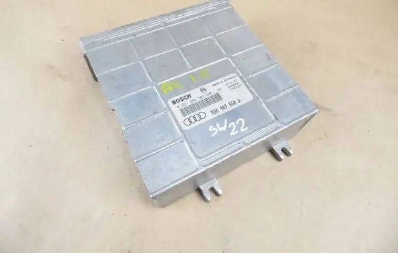Audi A4 S4 B5 8D Engine control unit/module 8D0907558A 0261204503