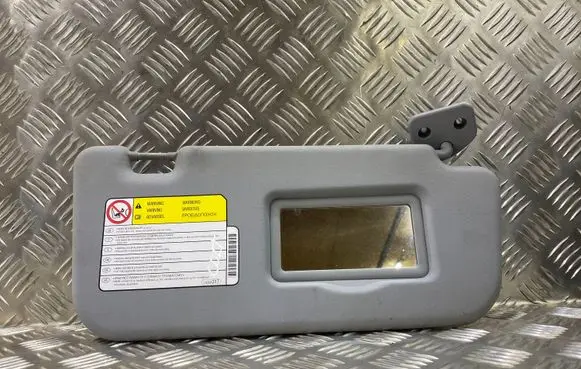 Mitsubishi Colt CZ3 Sun visor