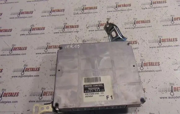 Toyota Corolla Verso AR10 Engine control unit/module 896610F010