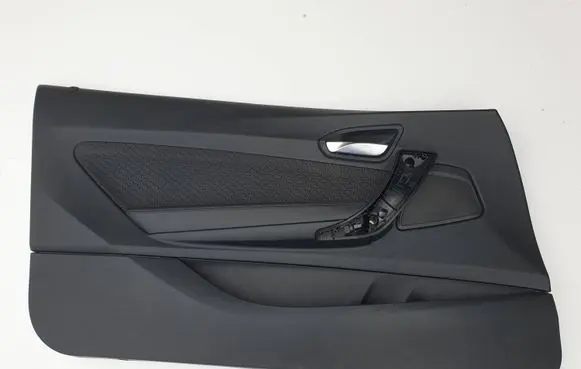 BMW 2 F22 F23 Front door card panel trim 9285903 7277432 V582515