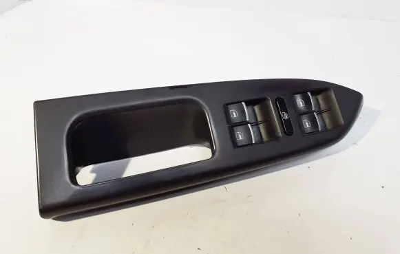 Volkswagen Touran II Electric window control switch 5K4959857