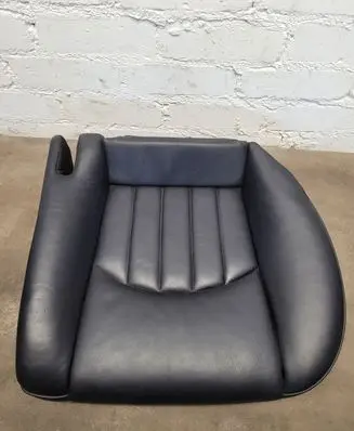 Mercedes-Benz CLS C219 Rear seat A2199200350