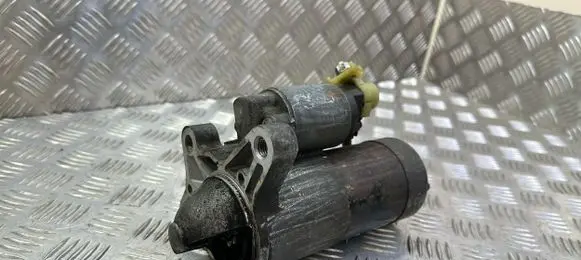 Mazda CX-5 Starter motor M001T81582