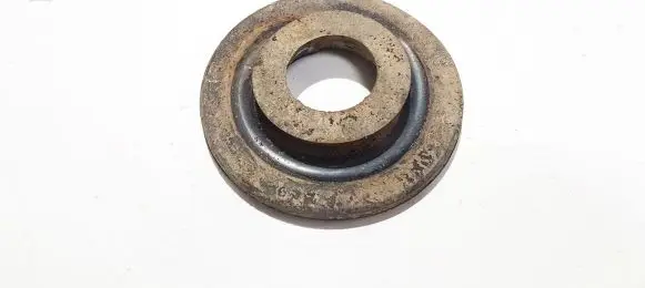 Volkswagen PASSAT B7 Front coil spring rubber mount 1k0512149b