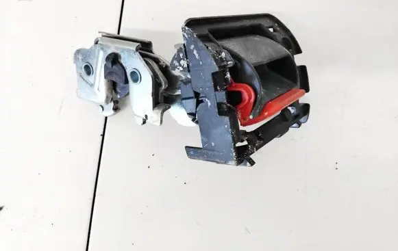 Opel Vectra B Seat back rest lock catch 13198053 315864165