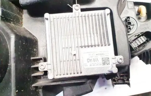 Volkswagen ID.4 Headlight ballast module Xenon 992941591de hw992941591d