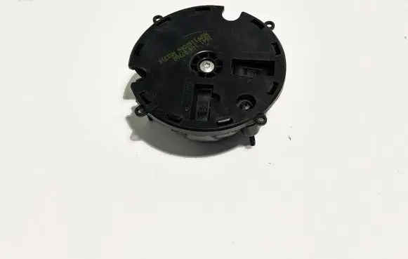 Toyota Avensis T270 Wing mirror control module 8793105460 16363 26411647798