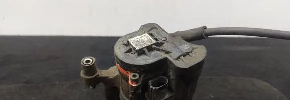 Rear brake caliper