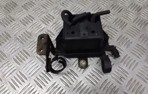Alfa Romeo 156 Vacuum air tank 