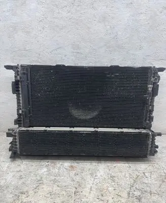 Audi A6 S6 C7 4G Coolant radiator 8K0121251H 24L3015 VP7TBH8005CE