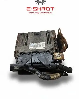 Opel Zafira B Engine control unit/module 55566279 0281014452 1039S23630