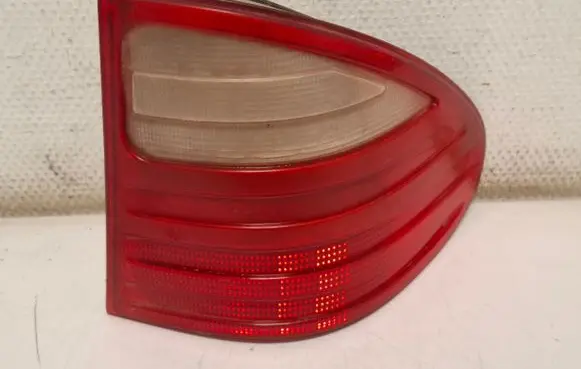 Mercedes-Benz E W210 Rear/tail lights A2108204864