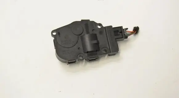 Mercedes-Benz E W212 Air flap motor/actuator K9749005