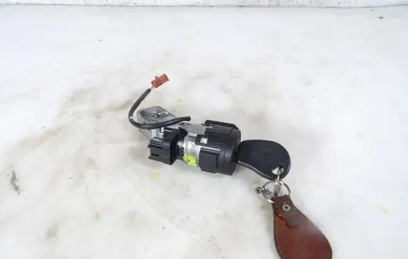 Citroen C5 Ignition lock 9648445180