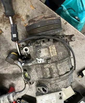 BMW X5 E70 Air conditioning (A/C) compressor (pump) A41011A90026