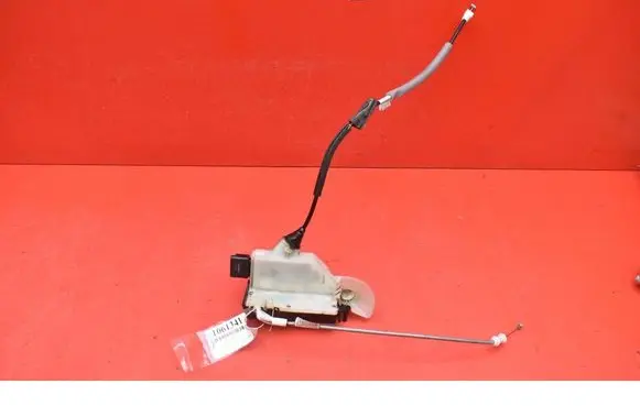 Citroen C4 II Picasso Front door lock 9685351380