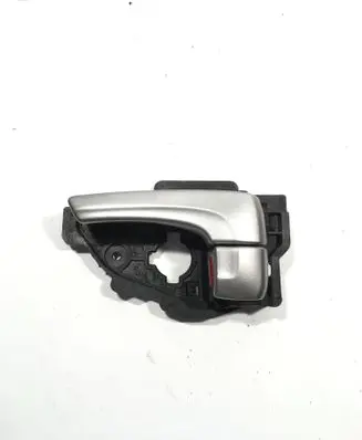 Hyundai ix35 Front door interior handle 826132S000
