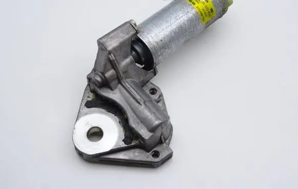 Volkswagen Phaeton Seat adjustment motor 0130002508