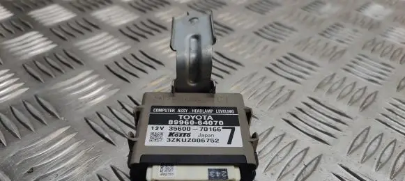 Toyota Verso Other control units/modules 8996064070 3560070166