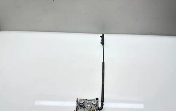 BMW iX Engine bonnet/hood lock/catch 7178754 15012024 0096